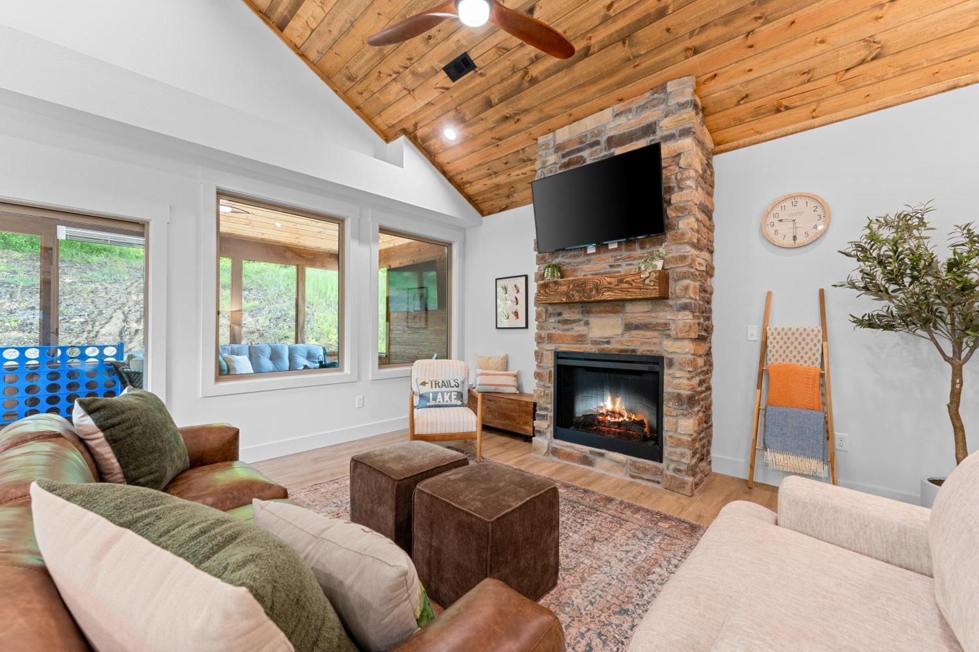 New Ozark Oasis Luxe Cabin Retreat With Hot Tub Hollister ภายนอก รูปภาพ